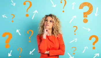 expresion confusa pensativa nina muchas preguntas 350x200 - ¿Qué bomba debería escoger? Mira estos 5 consejos para seleccionar tu bomba ideal.